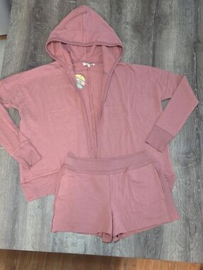 NEW! KYEMI Matching Shorts & Draped Hoodie Top Set Mauve Two Piece Small